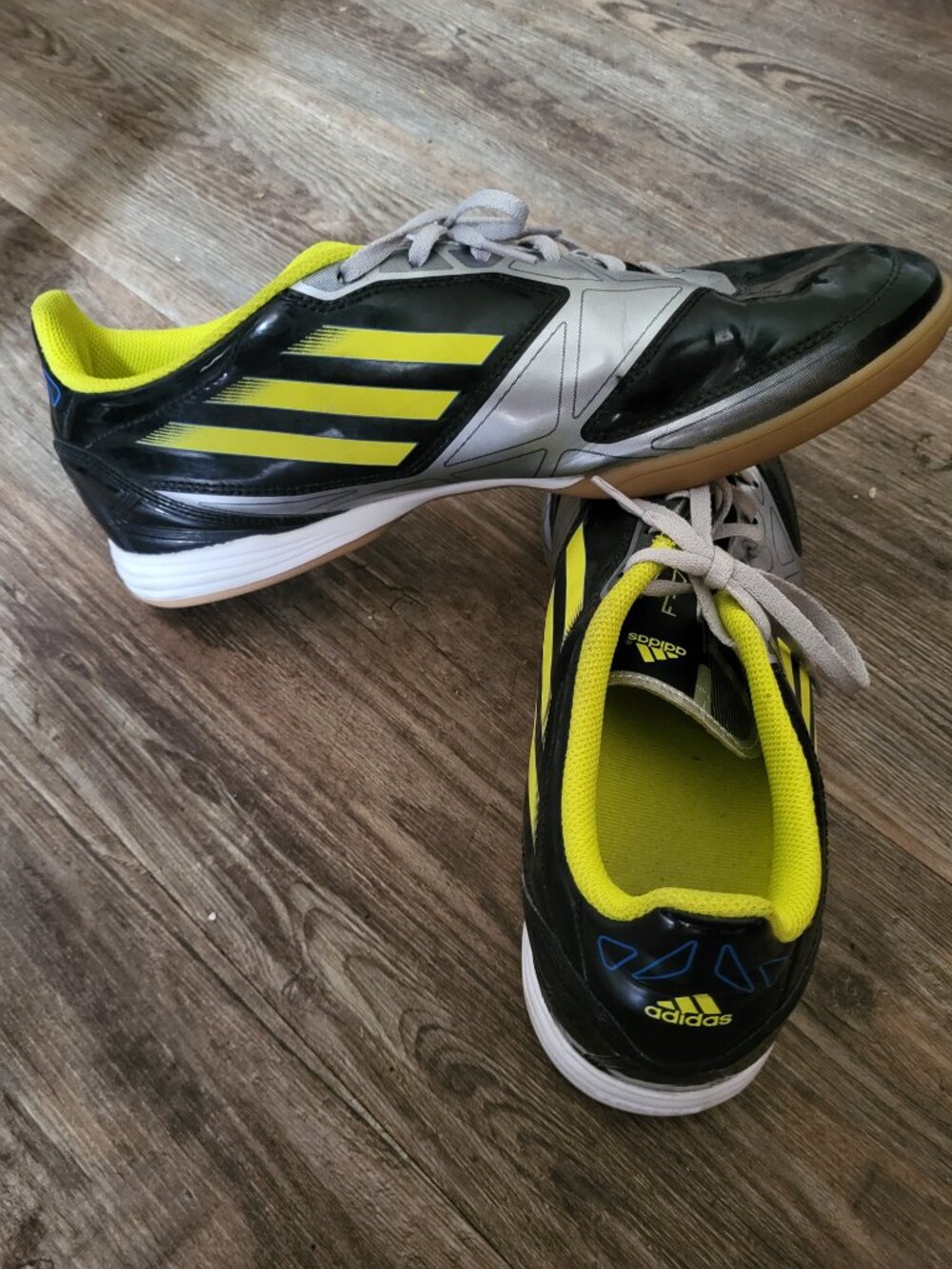 Adidas Indoor Soccer Shoes Mens Size-10.5 Black Yellow Silver Futsal Turf Cleats